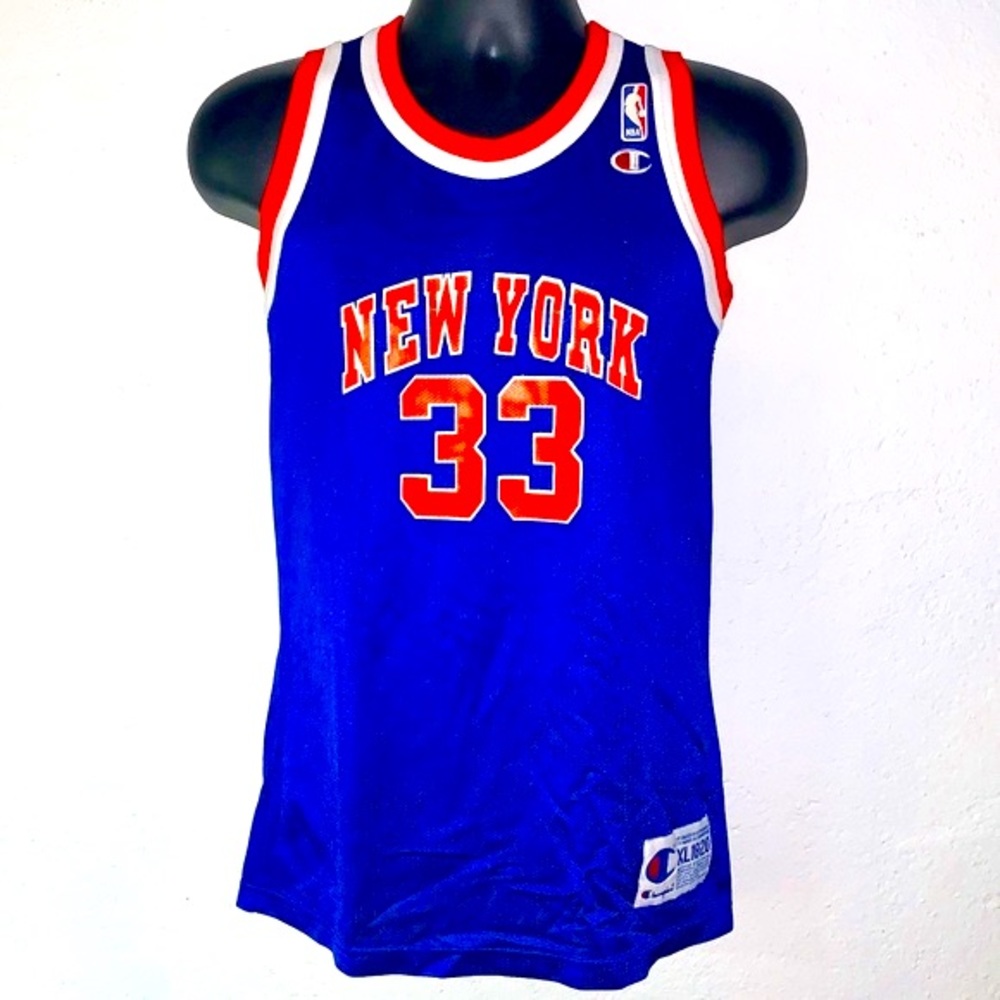 NBA / Champion - Vintage Patrick Ewing Jersey